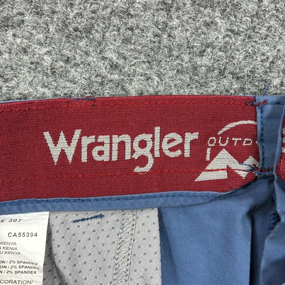 Wrangler Chino Shorts Mens 40 Blue Regular Fit Stretch Casual Travel Summer